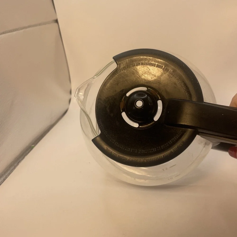 12-Cup Replacement Coffee Carafe Compatible with Mr. Coffee Maker Pot‎ - Black - Picture 5 of 8